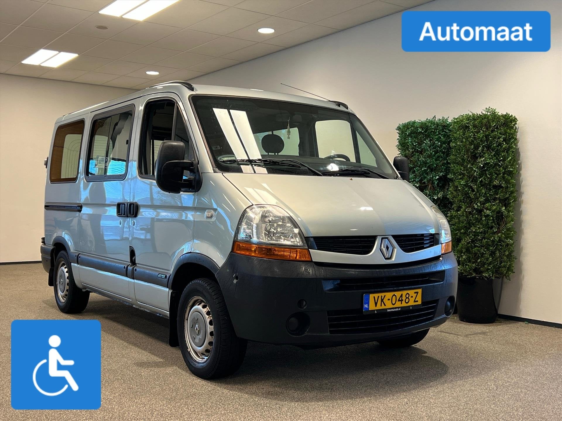 Renault Master L1H1 Rolstoelbus Automaat, Auto's, Automaat, 12 maanden, Gebruikt, 4 cilinders