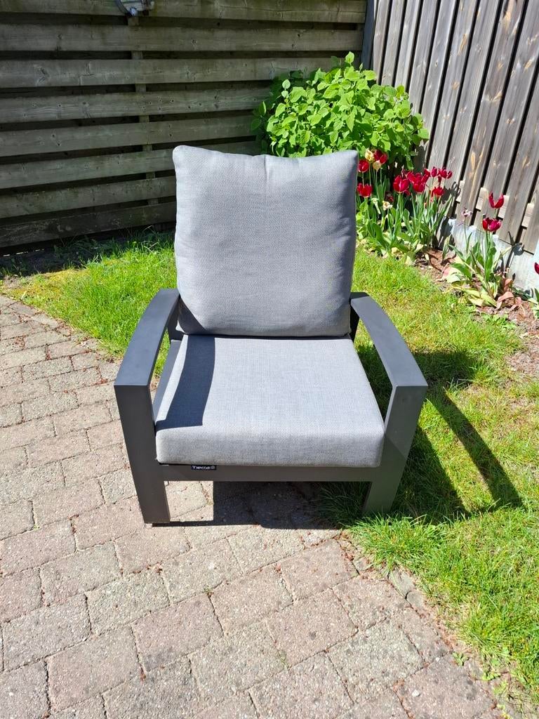 Tierra Outdoor Loungestoel Valencia, Ophalen, Zo goed als nieuw, Aluminium