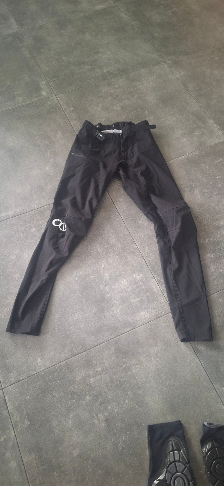 Nologo bmx broek maat Youth 28, Ophalen of Verzenden, Zo goed als nieuw