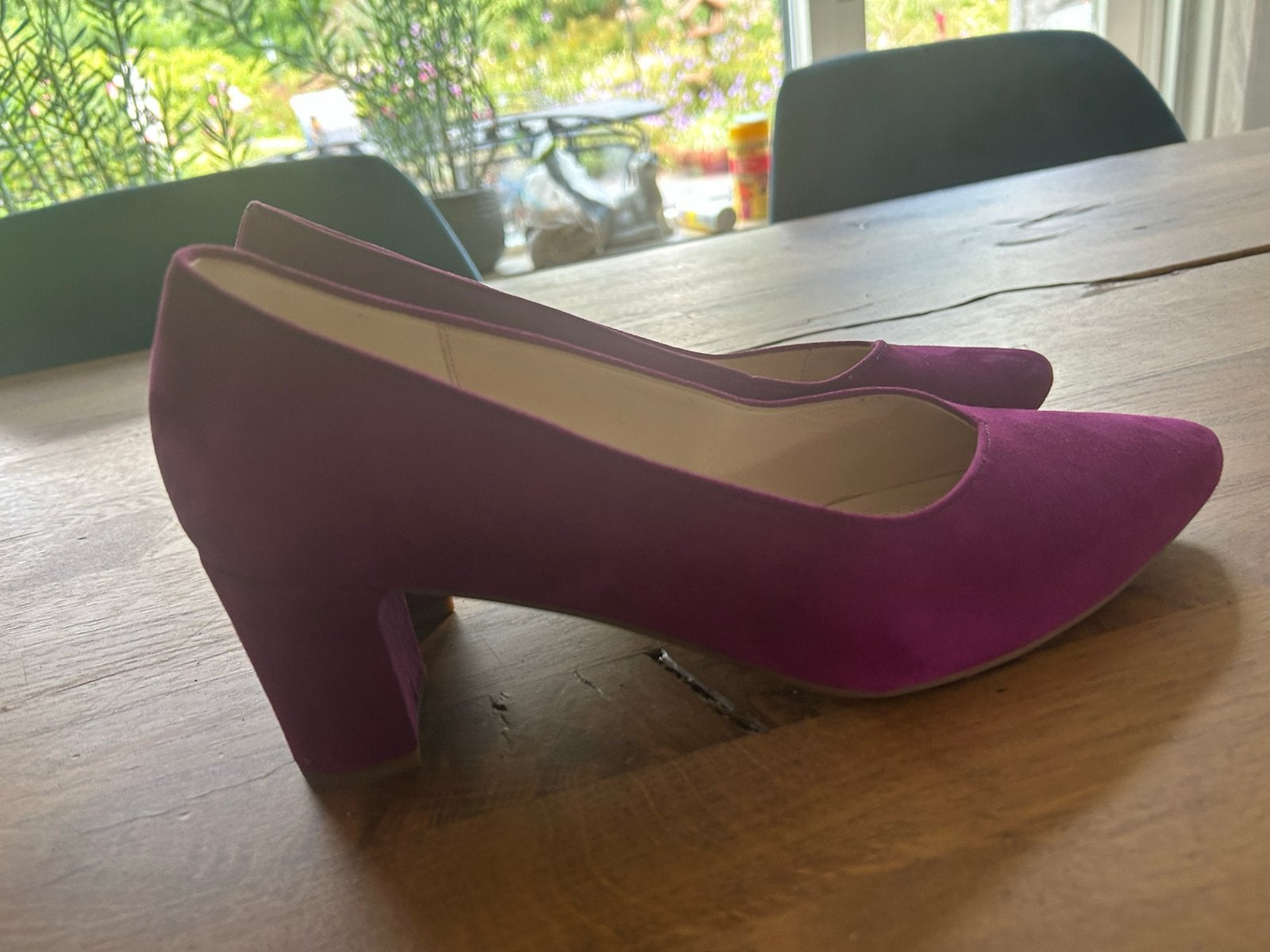 Gabor Comfort Pumps - Paars Suede nieuw mast 43, Kleding | Dames, Ophalen of Verzenden, Zo goed als nieuw, Overige kleuren, Pumps