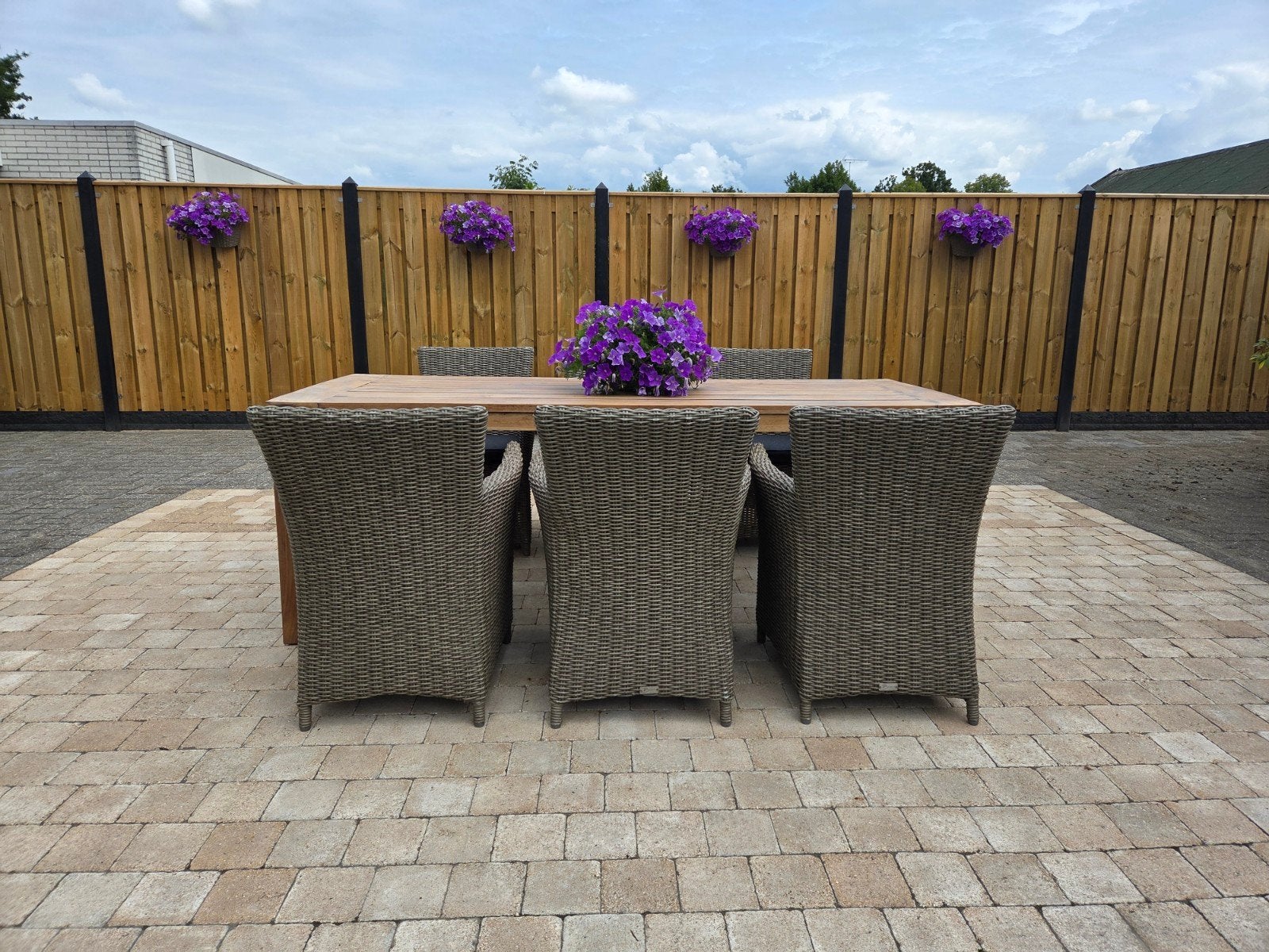 Mooie tuinset met 6 stoelen en hardhouten tuintafel, Ophalen, Gebruikt, Hardhout, 6 zitplaatsen