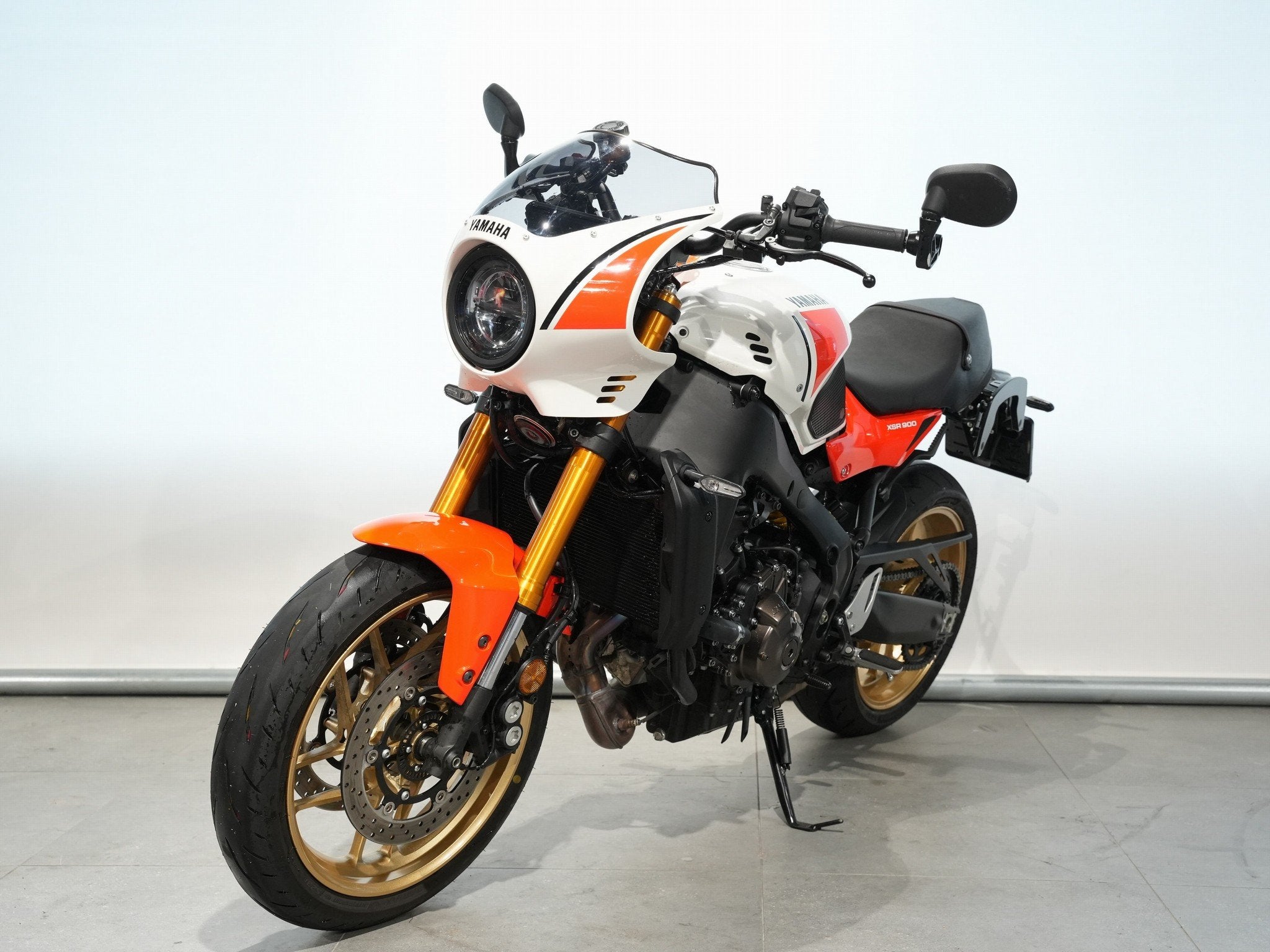 Yamaha XSR 900 ABS (bj 2025), Klantenservice@yamaha-motor.nl, Meer dan 35 kW, Koolhovenlaan 101
1119 NC  Schiphol-Rijk, NL, Naked bike