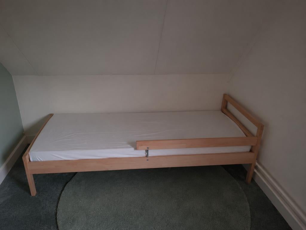 Peuterbed inclusief matras, Ophalen, Eenpersoons, Hout