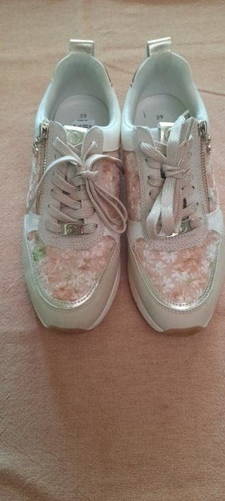Tamaris beige structuur damesschoen maat 39, Kleding | Dames, Schoenen, Ophalen of Verzenden, Zo goed als nieuw, Beige