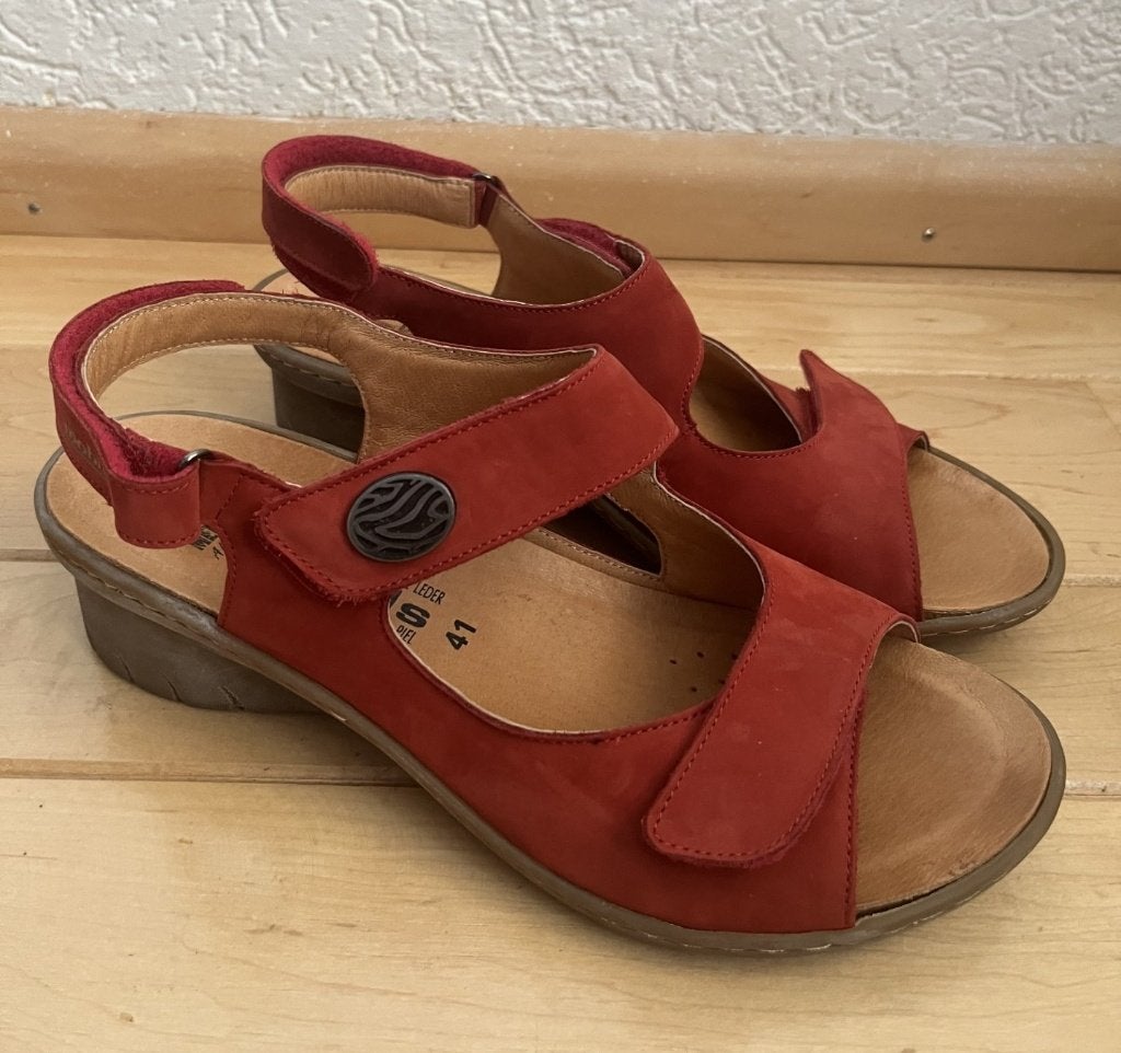 Mephisto Mobils sandalen maat 41 klittenbandsluitingen rood, Verzenden, Sandalen of Muiltjes, Zo goed als nieuw, Mobils Mephisto