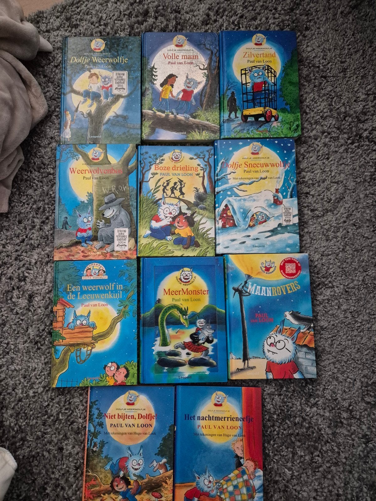 Dolfje Weerwolfje boeken Paul van Loon - Grote collectie, Boeken, Ophalen of Verzenden, Zo goed als nieuw, Paul van Loon, Fictie algemeen