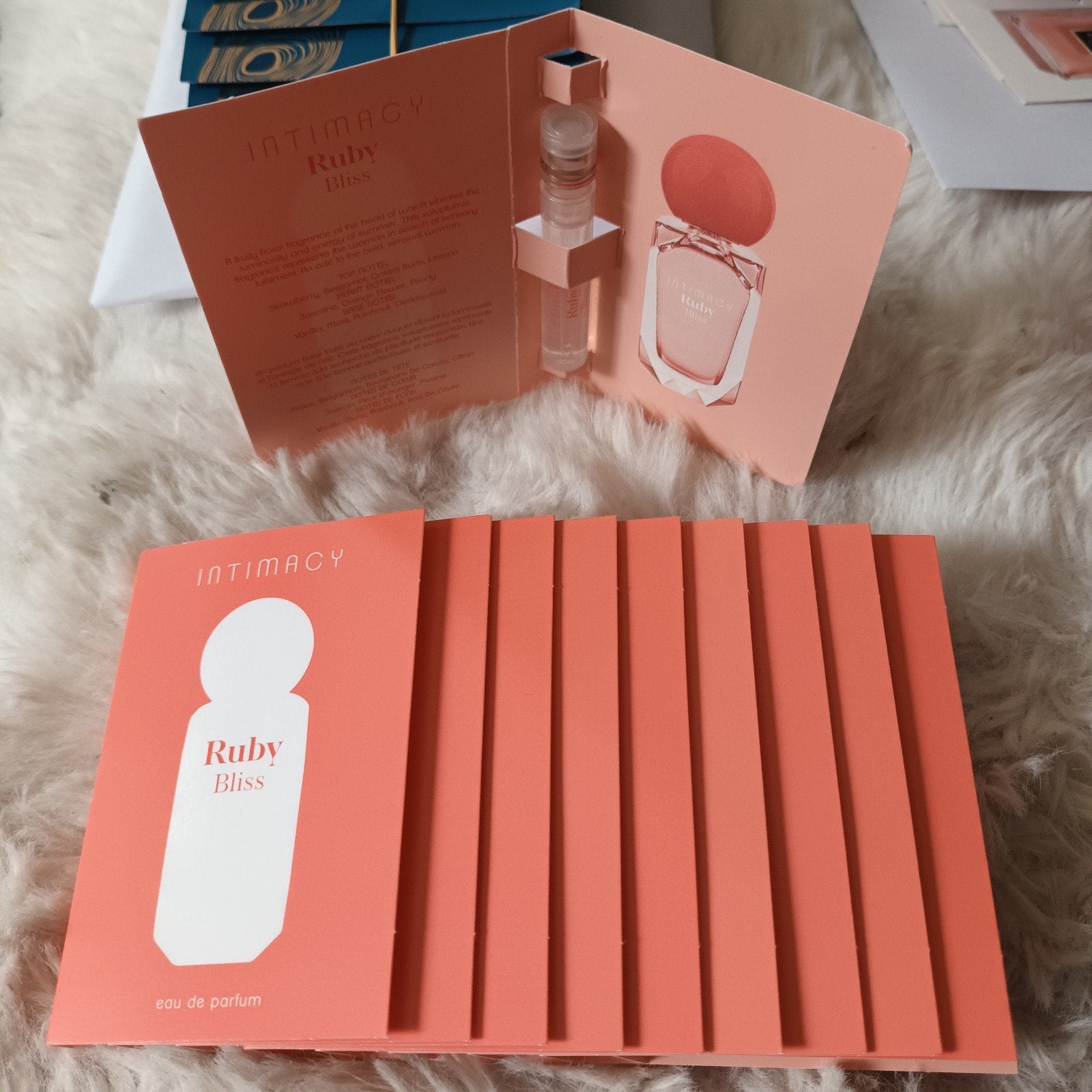 Ruby Bliss INTIMACY parfum proefjes..10 x..nieuw, Ophalen of Verzenden, Nieuw
