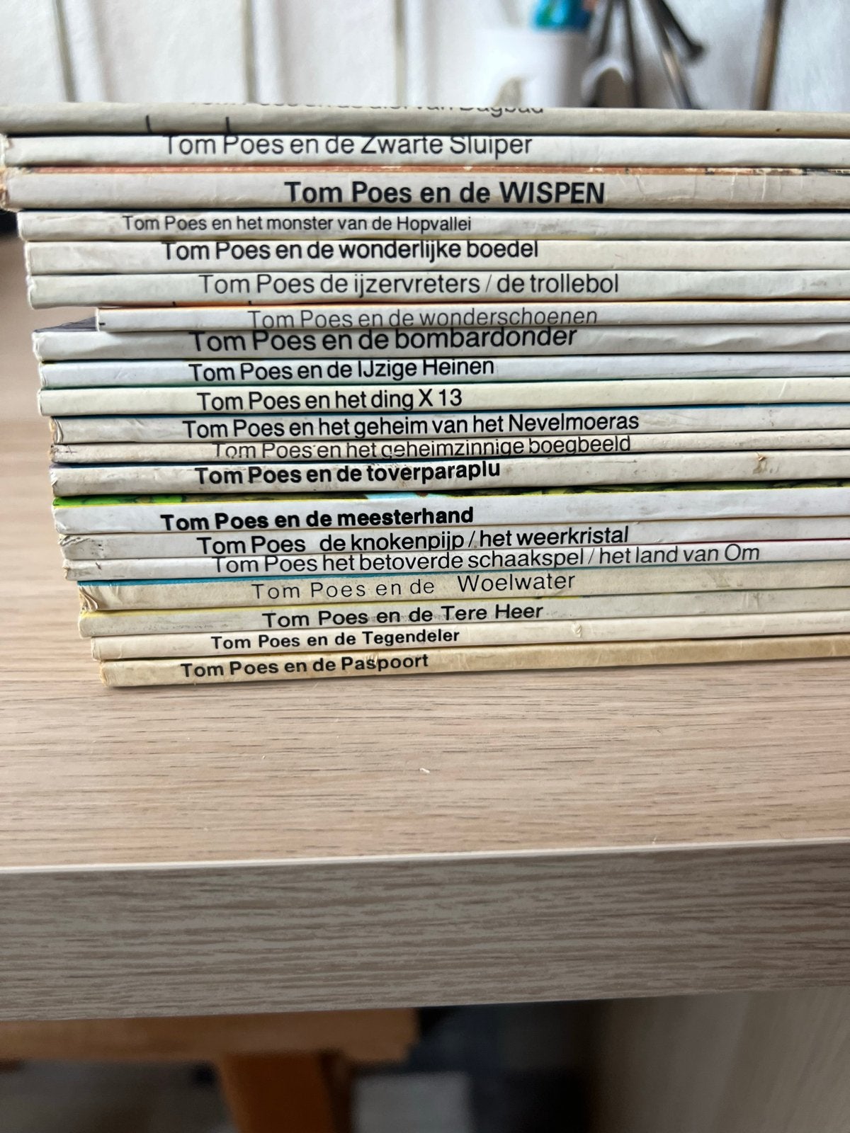 20 Tom Poes stripboeken - Uitgeverij Oberon, Meerdere stripboeken, Ophalen of Verzenden, Gelezen