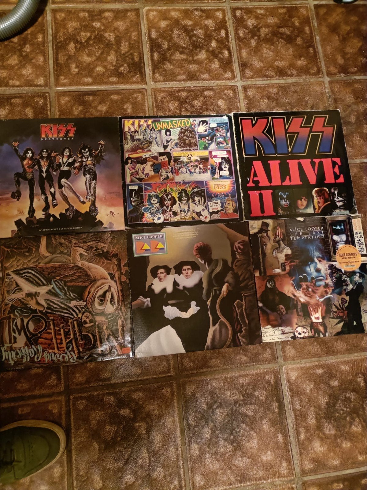 Foto 18 van GEZOCHT: LP’s en cassettebandjes (Zuid-Limburg)