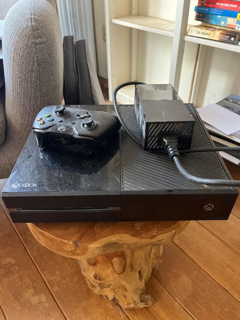 Xbox One – originele Xbox One – controller + voeding, Ophalen, Xbox One, Met 1 controller, 500 GB