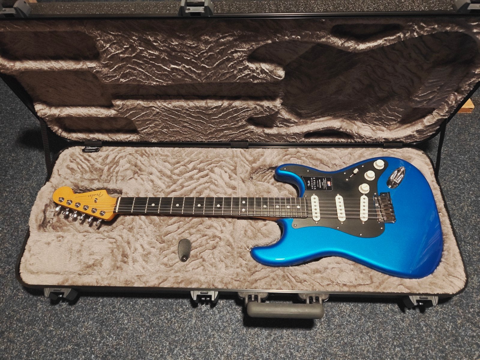 Fender American Ultra II Stratocaster Noble Blue, Ophalen, Zo goed als nieuw, Solid body, Fender