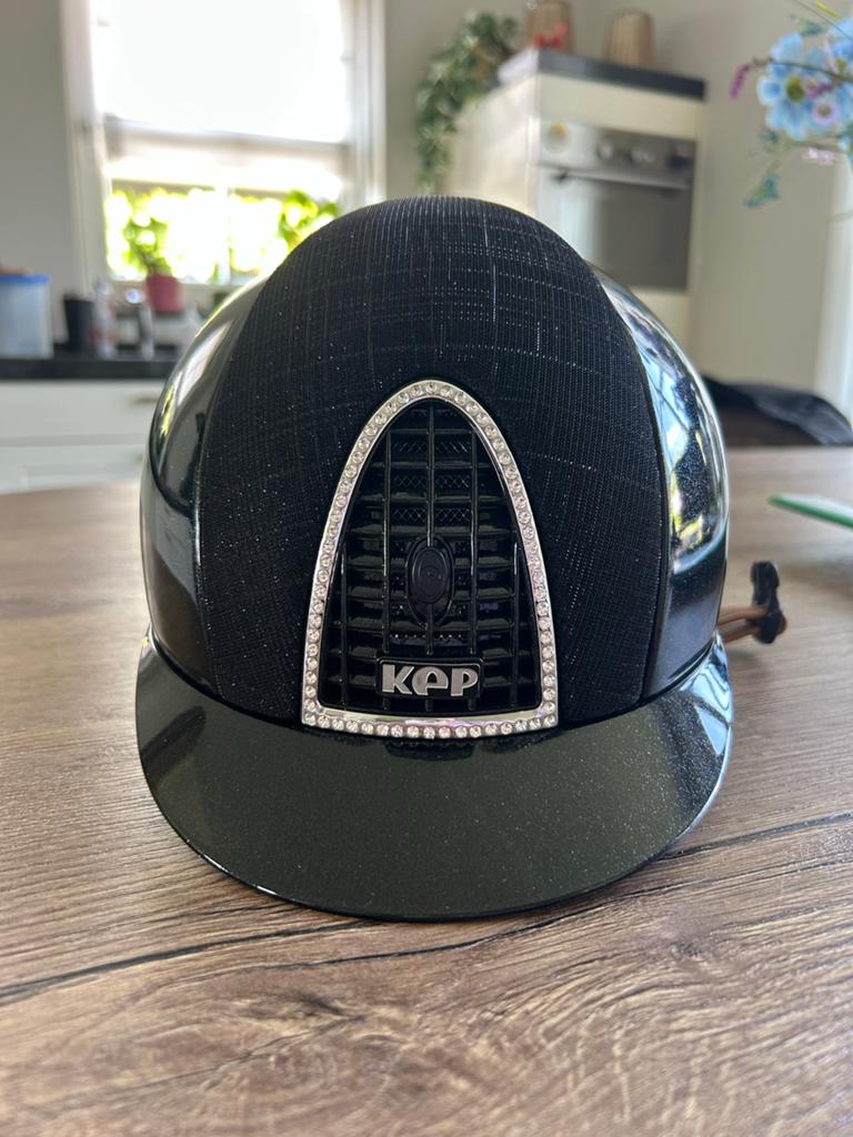 KEP Italia Cromo met Galassia inzet en Swarovski frame, Verzenden, Zo goed als nieuw, Dressuur, Cap