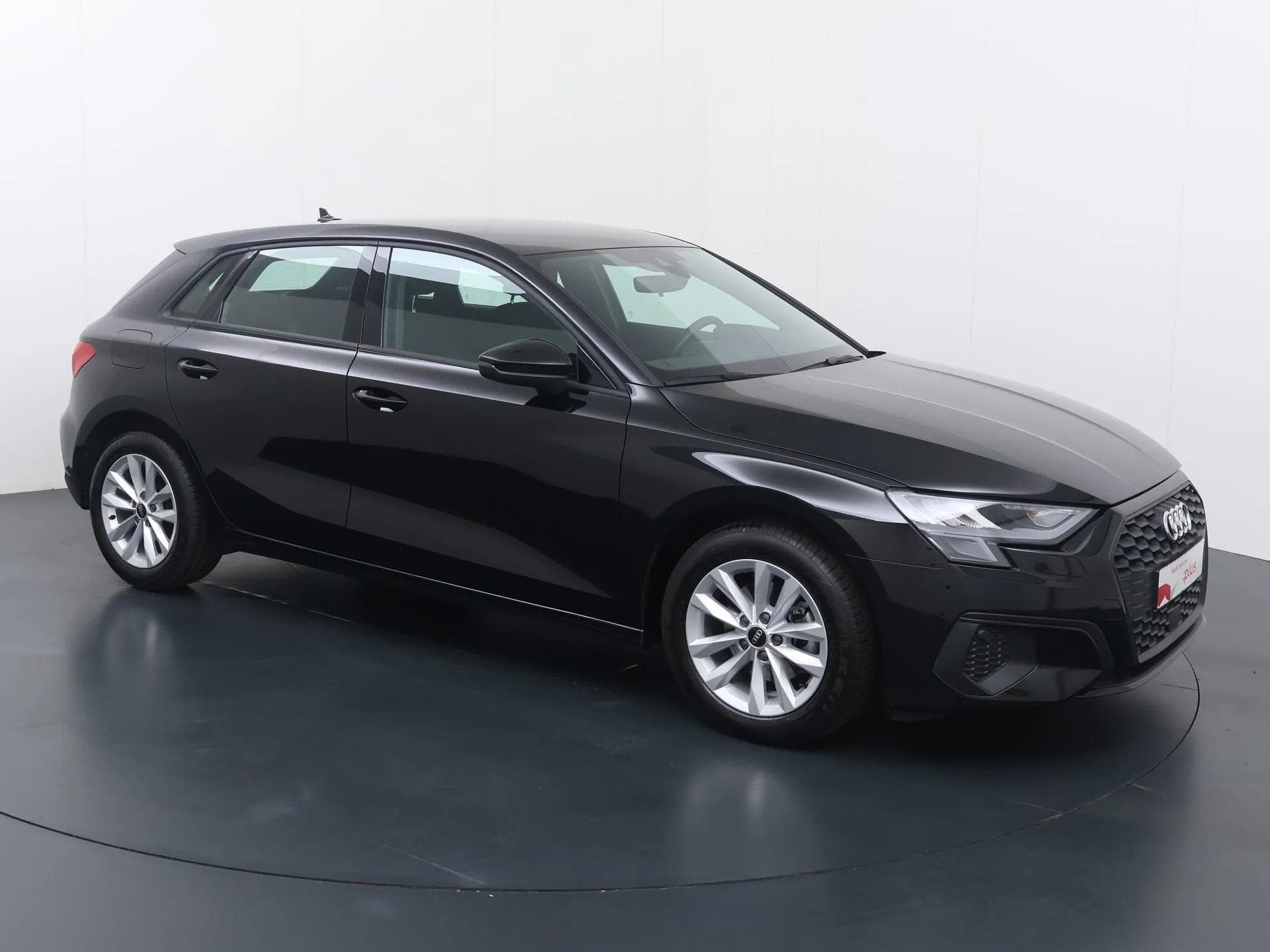 Audi A3 Sportback 30 TFSI Pro Line (bj 2023, automaat), Automaat, Gebruikt, Zwart, Bedrijf