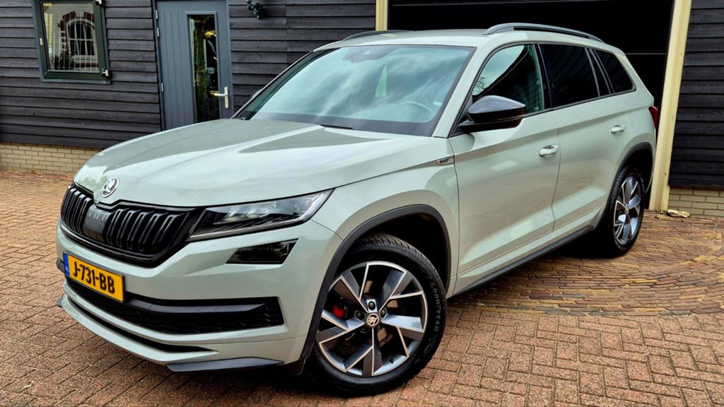 Skoda Kodiaq 1.5 TSI G.Tech/Nwe motor/150pk Dsg7 2020/Inruil, Auto's, 4 cilinders, 1481 kg, Bedrijf, Grijs