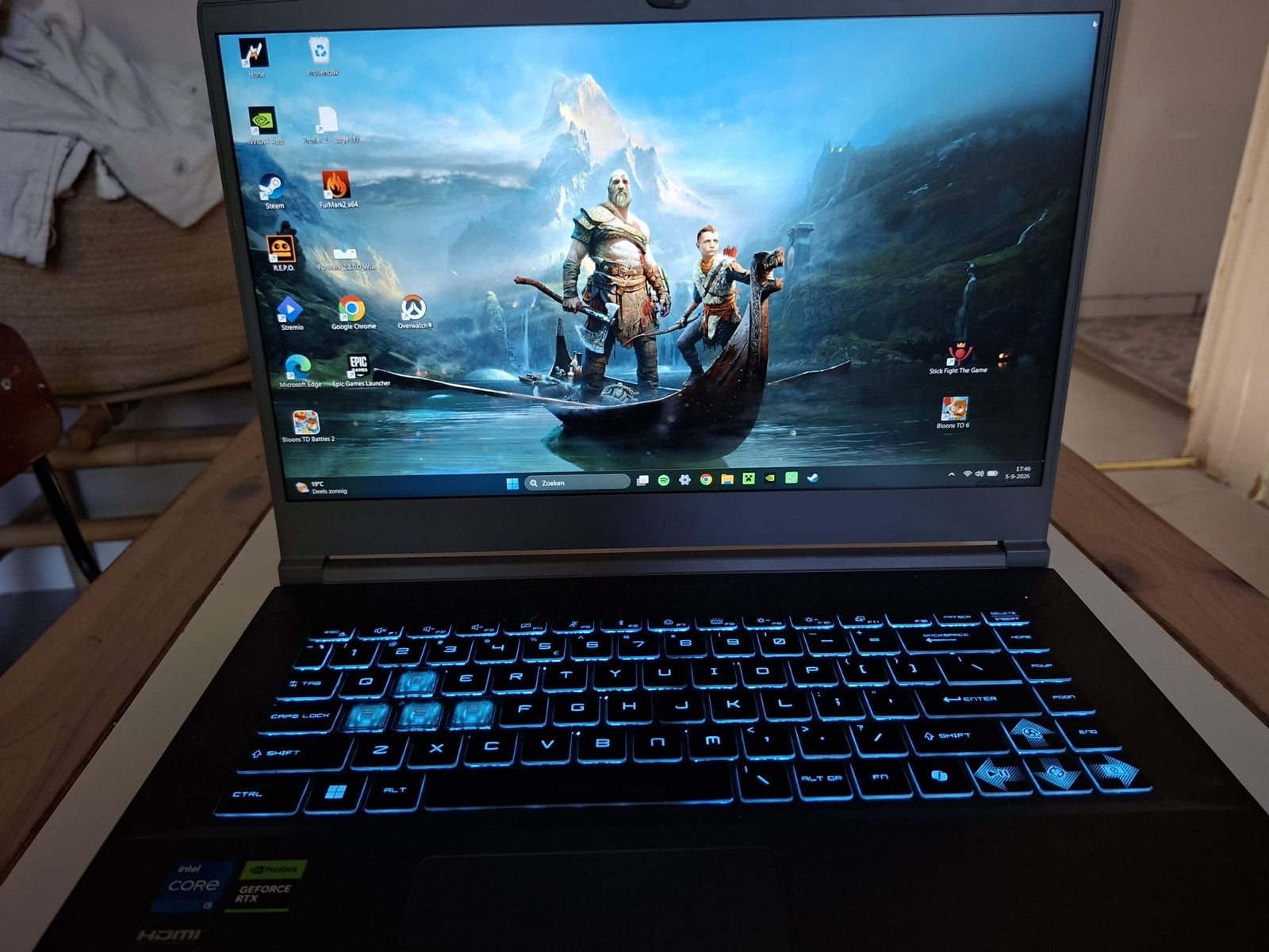 MSI Thin 15 B12UC Gaming Laptop - Intel i5, RTX 3050, Ophalen, Met videokaart, 2 tot 3 Ghz, Zo goed als nieuw