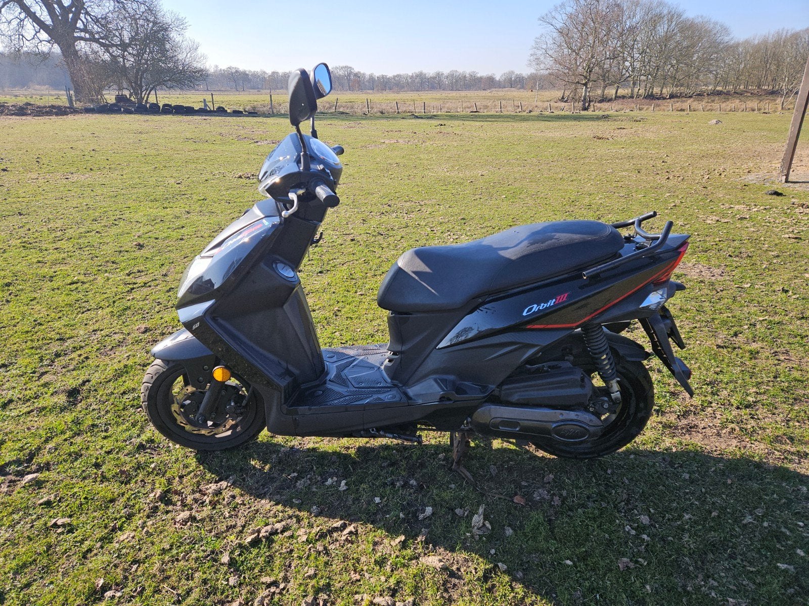 Sym Orbit 3 scooter - Betrouwbaar en comfortabel, Fietsen en Brommers, Scooters | SYM, Ophalen, Gebruikt, Maximaal 45 km/u, Benzine