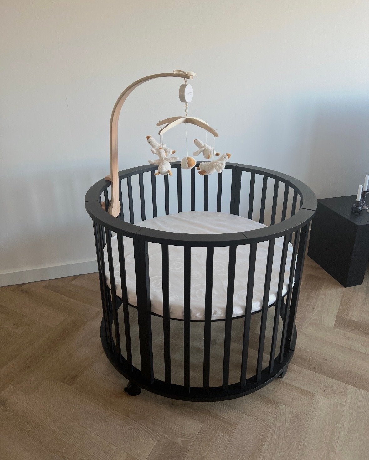Europe Baby box zo goed als nieuw, Ophalen, 85 tot 100 cm, Zo goed als nieuw, Minder dan 140 cm