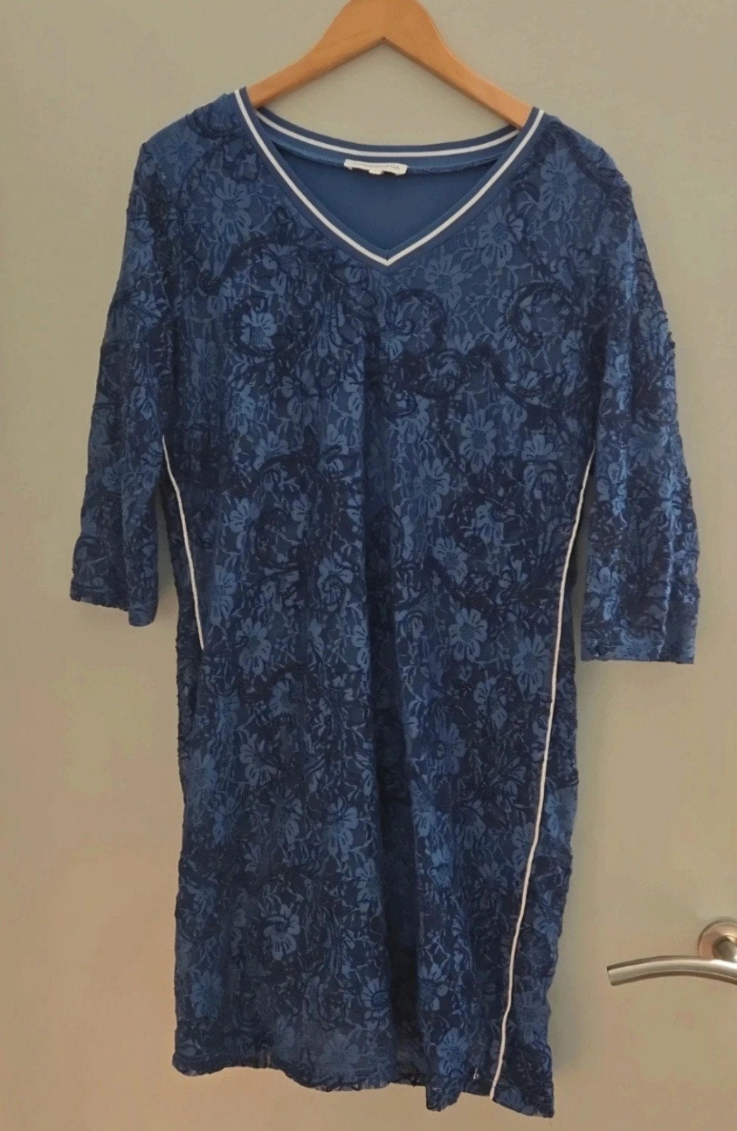 Tramontana jurk met kant, maat L, Blauw, Tramontana, Maat 42/44 (L), Ophalen of Verzenden