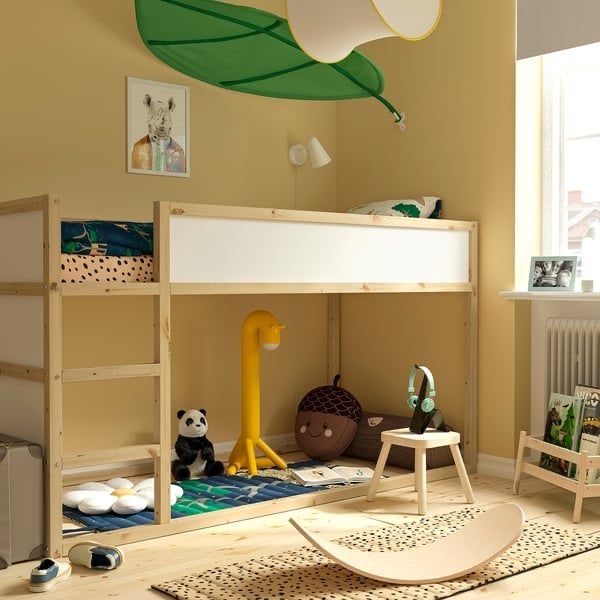 Foto 4 van IKEA Kura bed - 2 stuks voor €100,- of €60,- per stuk