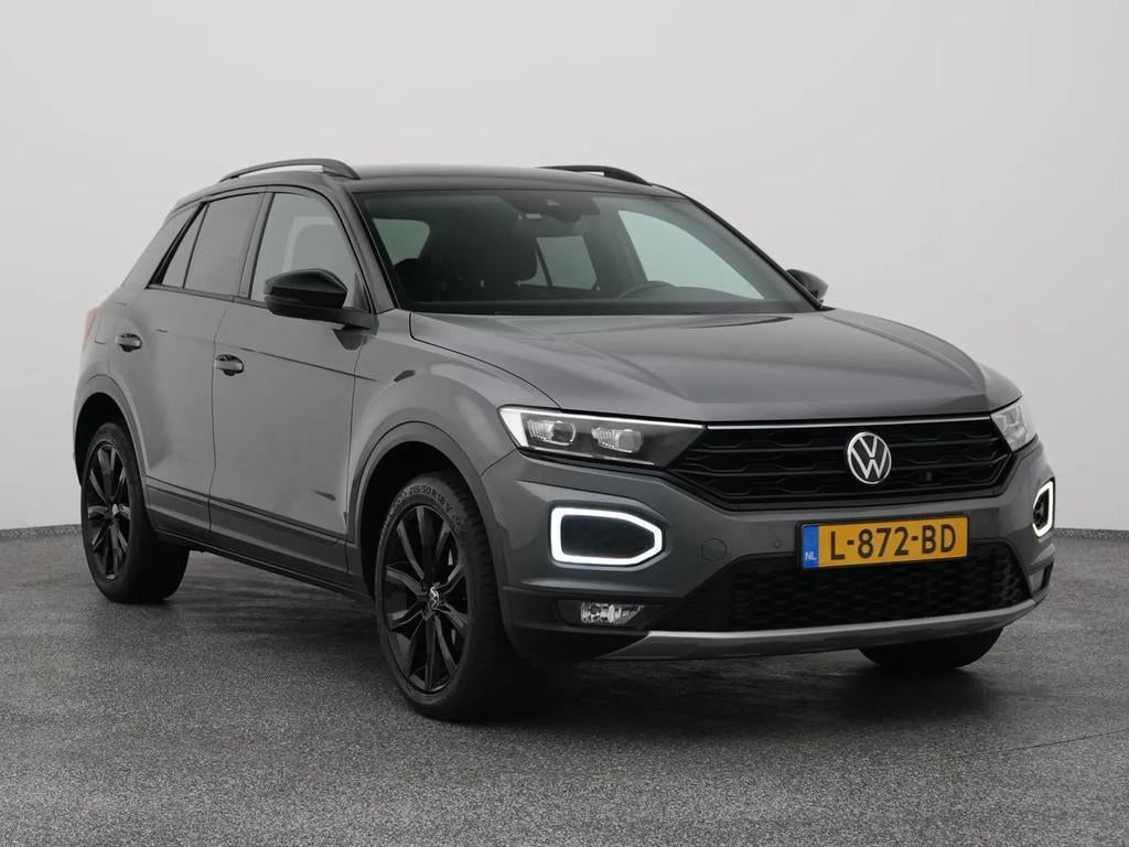 Volkswagen T-Roc € 23.700,00, 1254 kg, 15 km/l, 4 cilinders, 150 pk