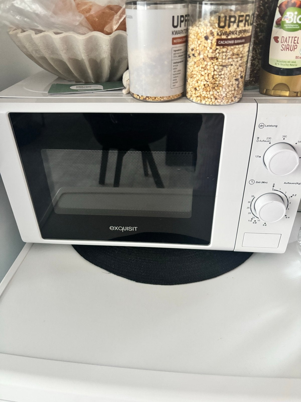 Exquisit Magnetron - Wit, Compact en Gebruiksvriendelijk, Ophalen, Gebruikt, Minder dan 45 cm, Magnetron