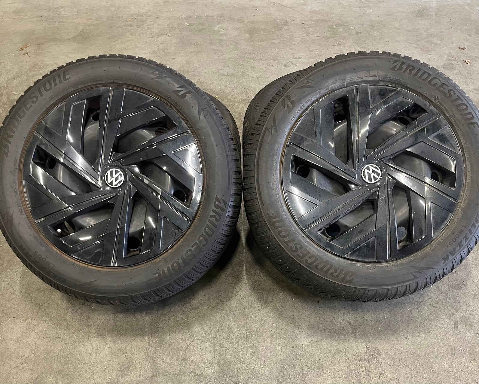 Winterset Vw ID4 19 inch Bridgestone, Gebruikt, Banden en Velgen, Winterbanden, 235 mm