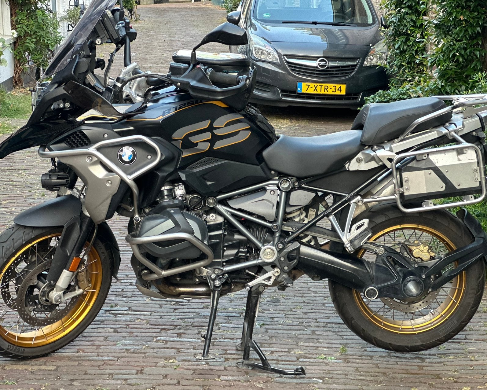 Te koop, mooie BMW R1250 GS, 2 cilinders, Motorrijbewijs A, Gebruikt, Particulier