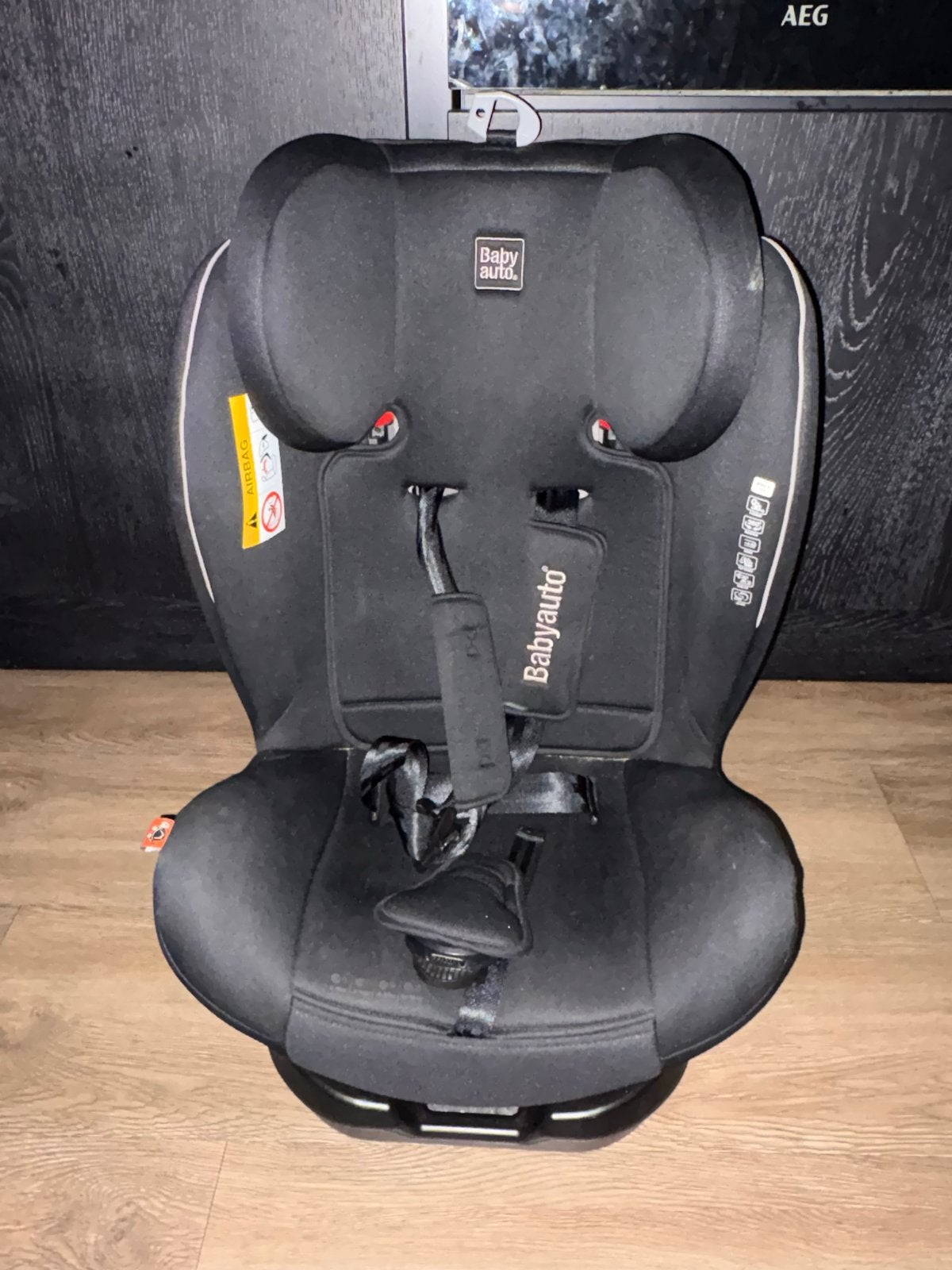 Babyauto autostoel - Zwart, 0-36 kg, Gebruikt, Overige merken, 0 t/m 18 kg, Ophalen of Verzenden, Gebruikt