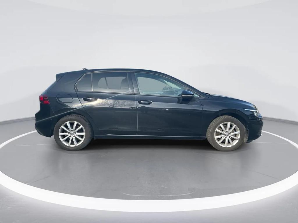 Volkswagen Golf 1.5TSI/130PK Life Business € 19.740,00, 4 cilinders, Alcantara, Zwart, Origineel Nederlands
