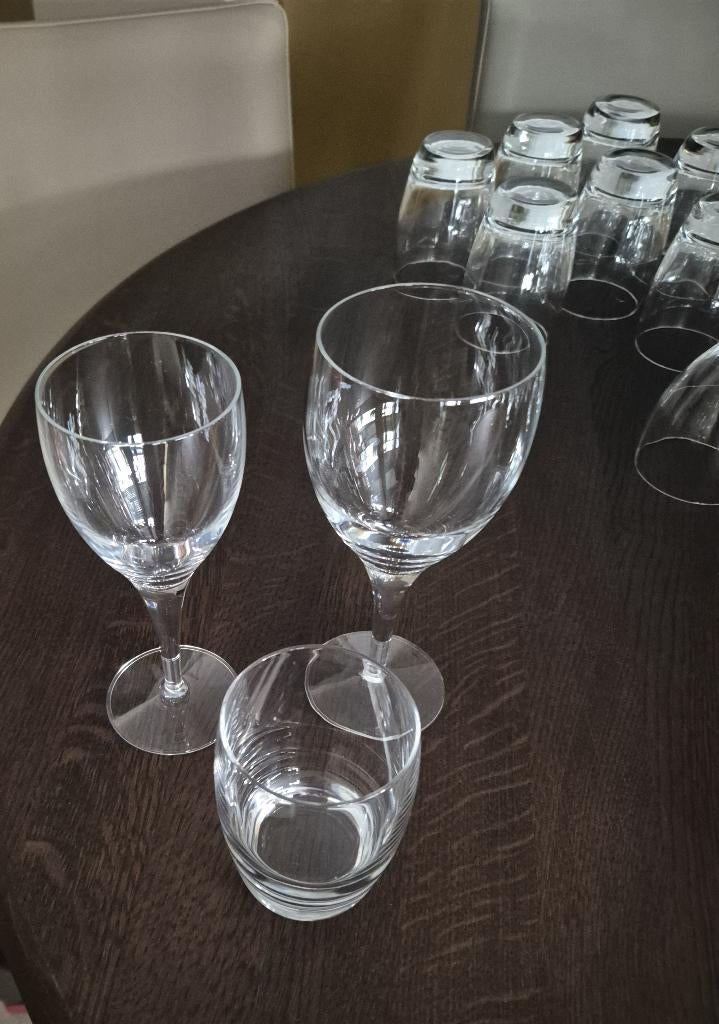 Kristallen glasservies, Huis en Inrichting, Ophalen, Zo goed als nieuw