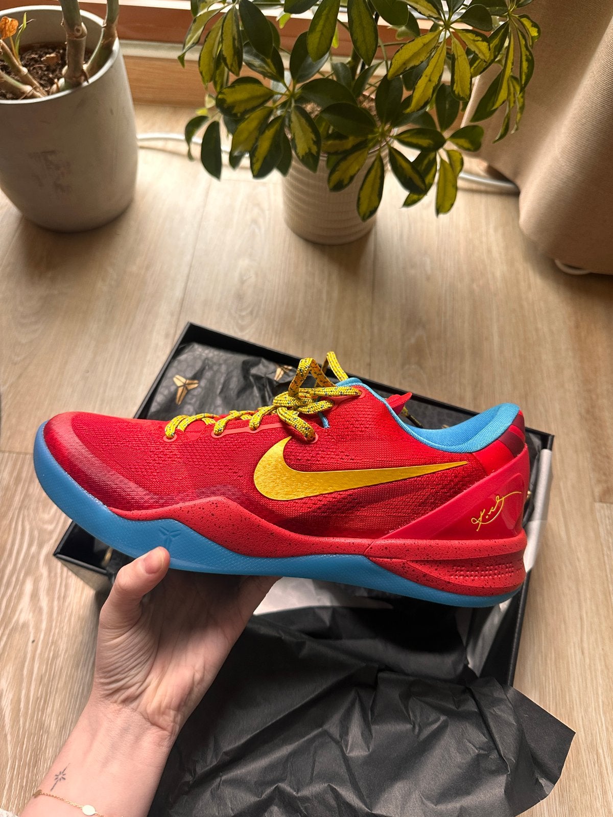 Nike Kobe VIII Protro LT Crimson/Bright Citron EU 45, Ophalen of Verzenden, Nieuw, Overige kleuren, Sneakers of Gympen