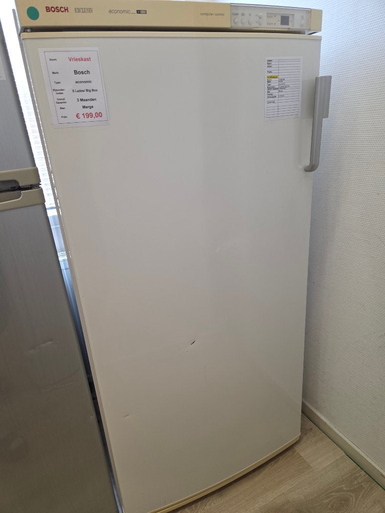 vrieskast - Bosch - Big Box - 5 lades, Witgoed en Apparatuur, Gebruikt, Duitsland, Nl-infocentrum-bosch@bshg.com, 140 tot 160 cm