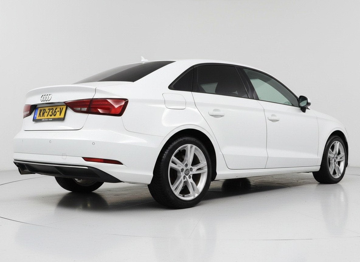 Audi A3 Limousine TFSI Sport Lease Edition, OrigNL | Navi |, Auto's, Audi, 12 maanden, Stof, Gebruikt, 116 pk