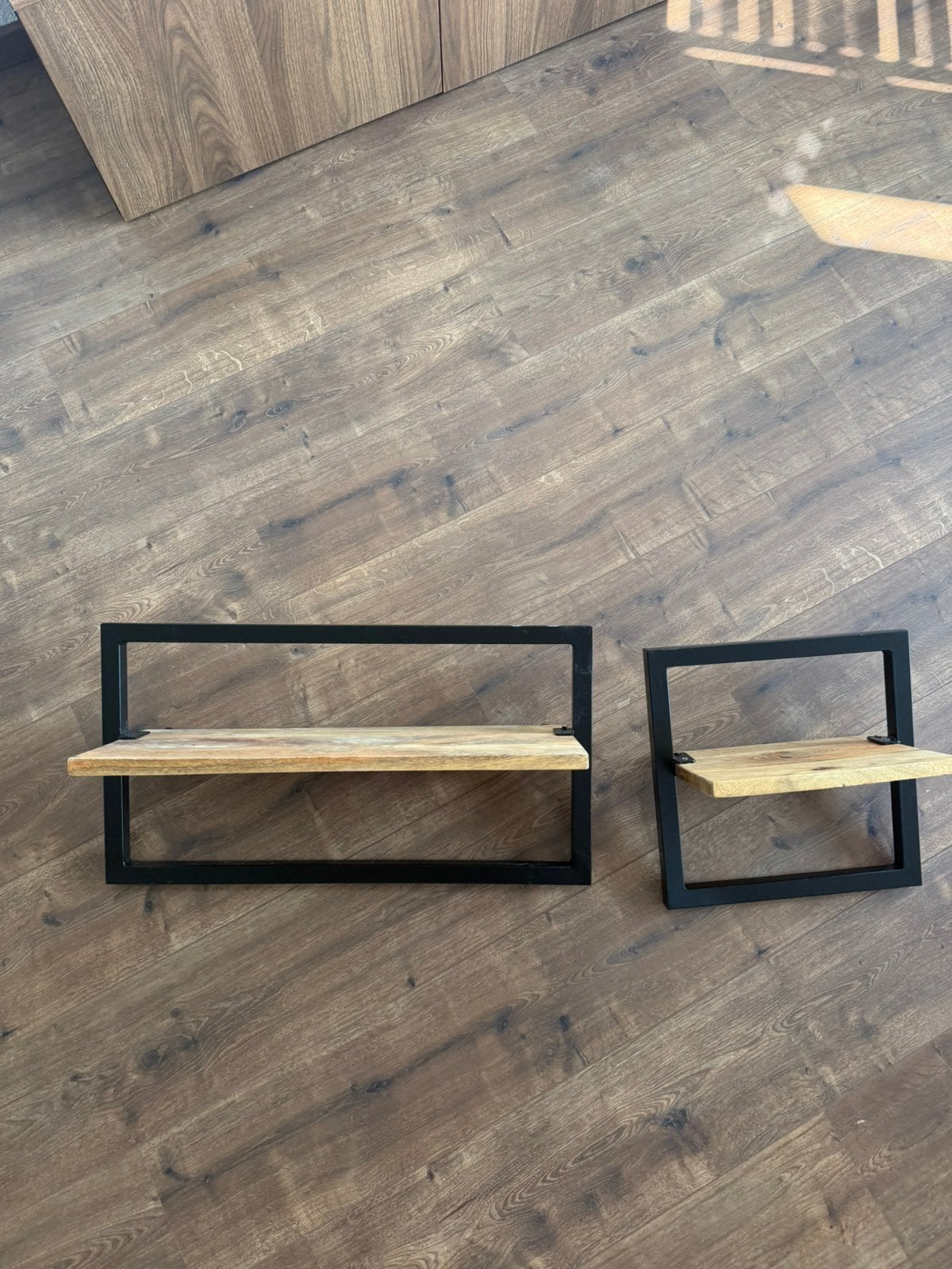 Wandplanken (set van 2), Ophalen, Zo goed als nieuw