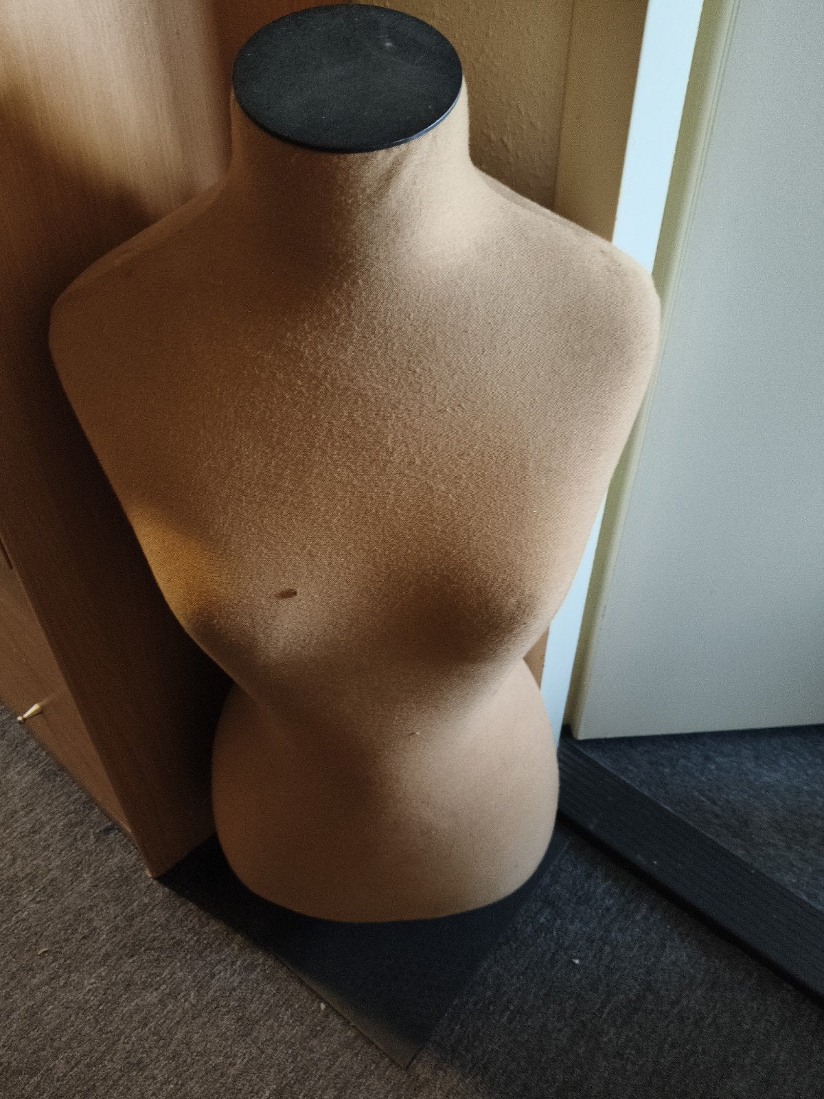 2 Paspoppen voor kleding, beige, gebruikt, Hobby en Vrije tijd, Naaien en Fournituren, Ophalen, Gebruikt, Paspop