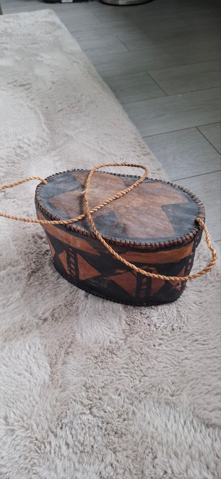 Oude Leren Tas/Doos met Afrikaanse Motieven, Ophalen of Verzenden
