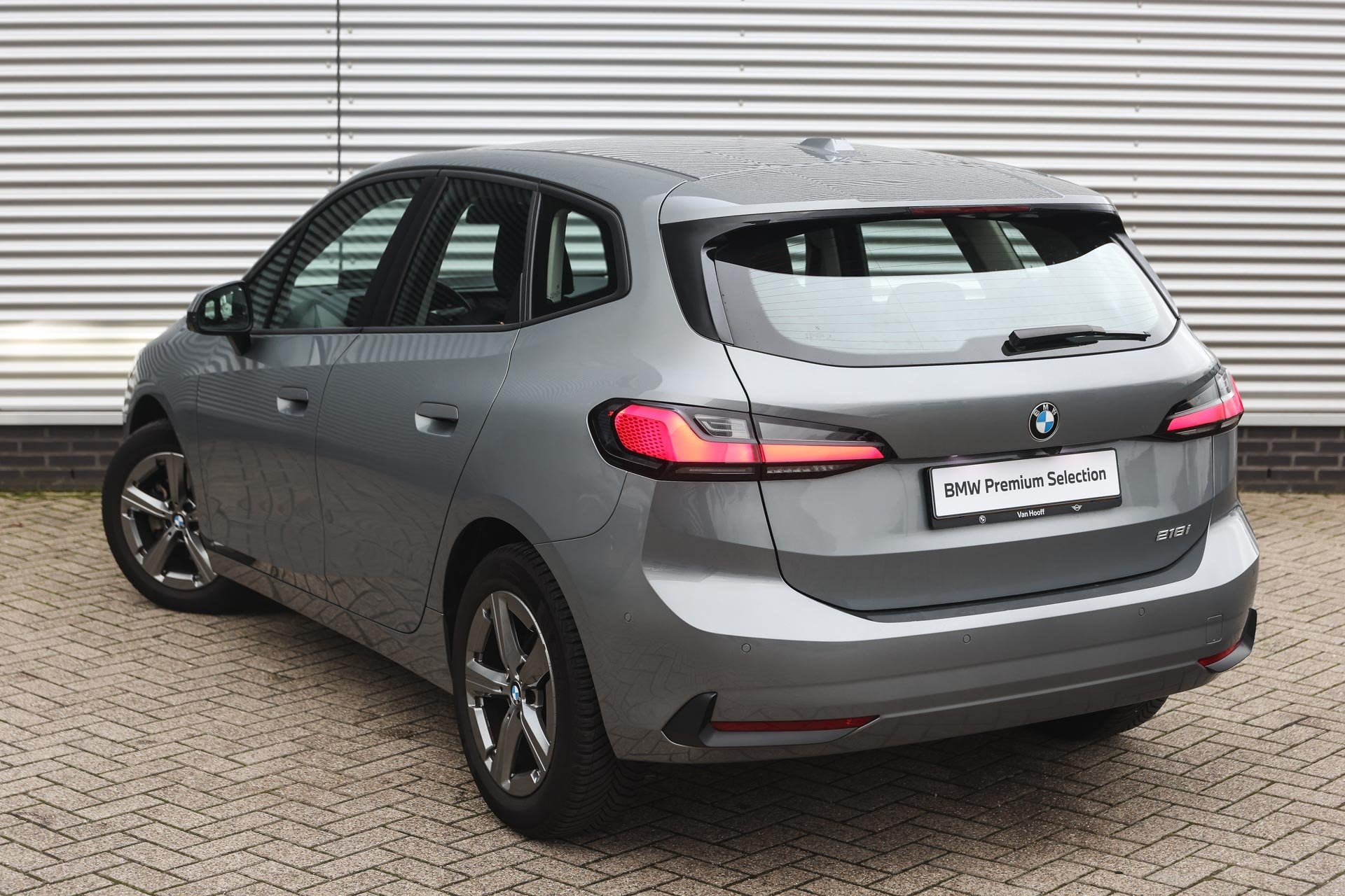 BMW 2 Serie Active Tourer 218i Automaat / Comfort Access / A, Gebruikt, Euro 6, Met garantie (alle), 1445 kg