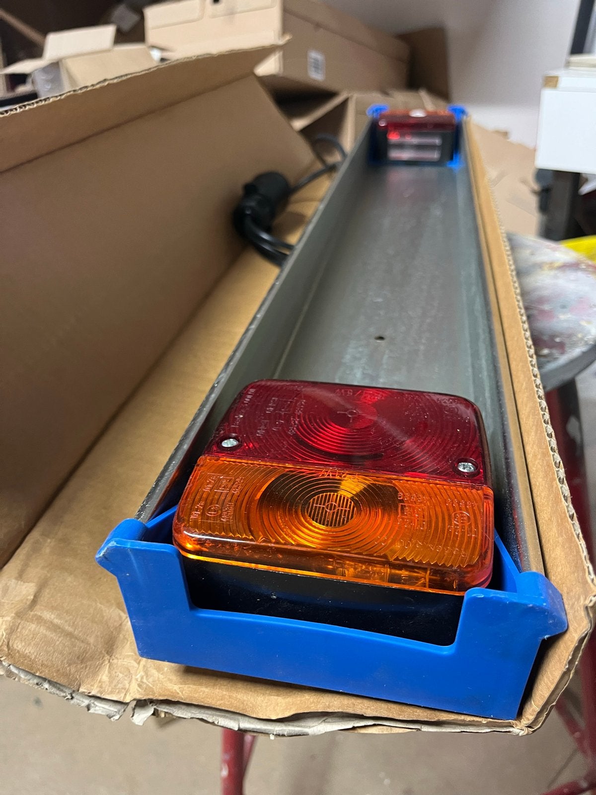 Nieuwe verlichtingsbalk voor aanhanger/fietsendrager !, Auto diversen, Aanhangwagen-onderdelen, Ophalen of Verzenden, Nieuw