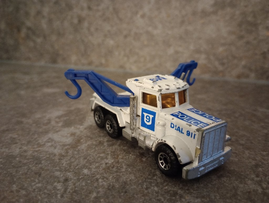 Matchbox Peterbilt POLICE 1981 1/80, Ophalen of Verzenden, Gebruikt, Bus of Vrachtwagen