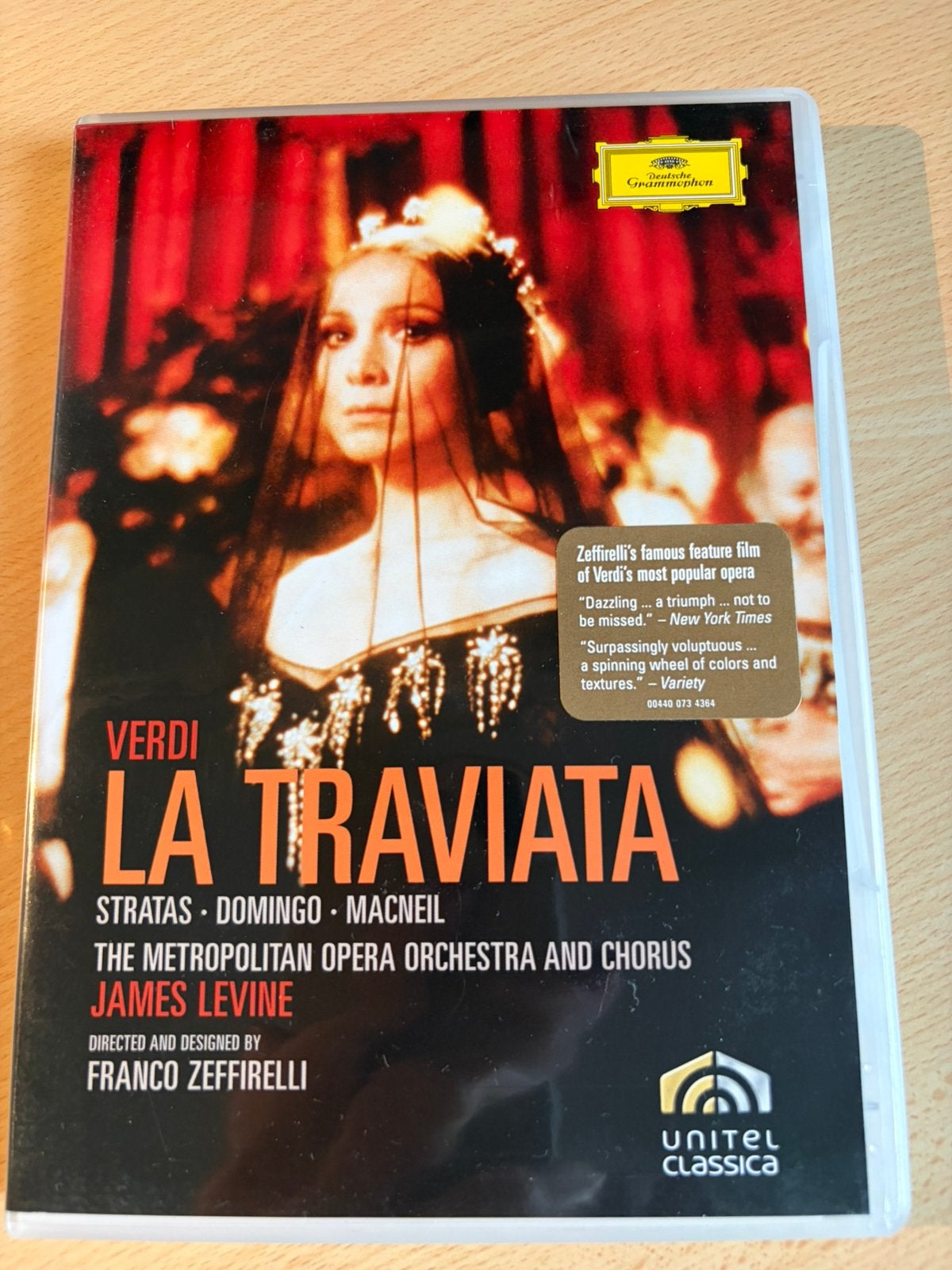 Verdi La Traviata  (James Levine) DVD, Alle leeftijden, Ophalen of Verzenden, Nieuw in verpakking, Inclusief boekje