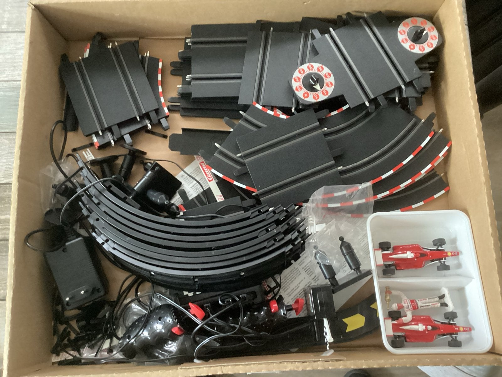 Carrera GO!!! Ferrari Racing Racebaan - gebruikt, Ophalen, Carrera, Met looping, Elektrisch