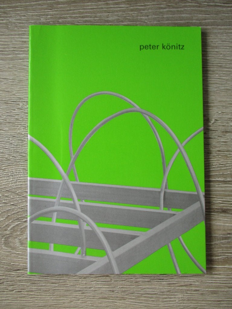 Peter Könitz täglicher gebrauch gouverneurstuin Assen 2000, Ophalen of Verzenden, Gelezen