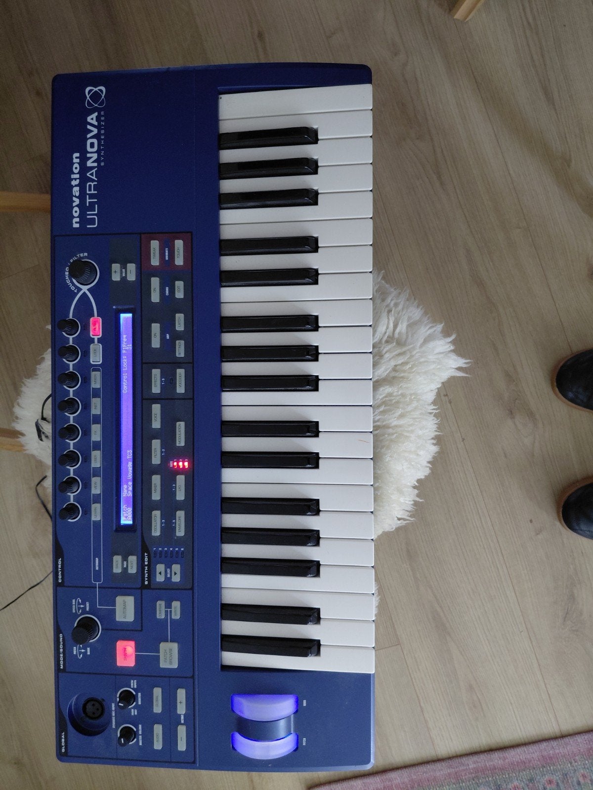 Novation Ultranova Synthesizer - Zo goed als nieuw, Ophalen, Zo goed als nieuw, Overige aantallen, Novation