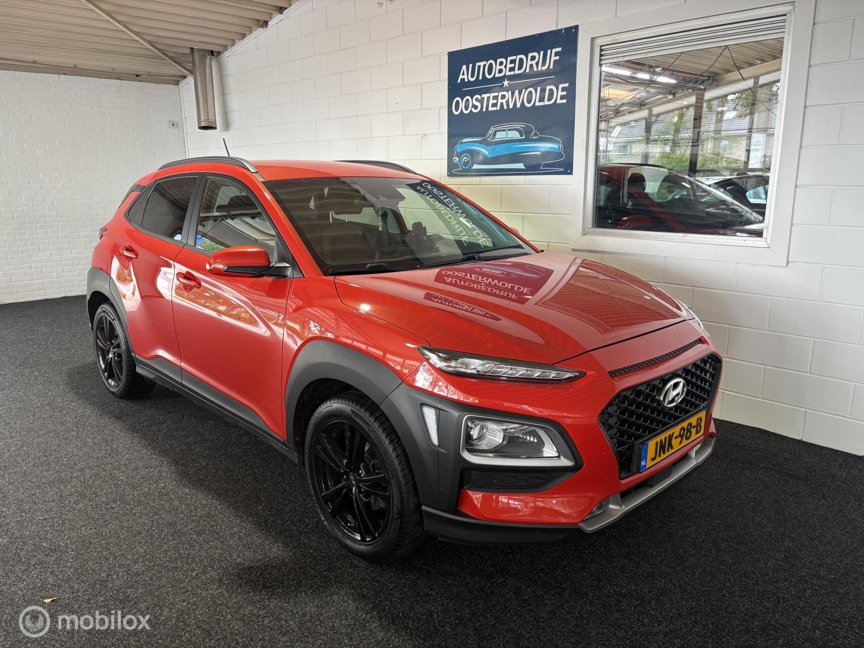 Hyundai Kona 1.0T Comfort Apk - Airco - Cruise - AppleCarpla, Auto's, Voorwielaandrijving, Stof, Gebruikt, Overige kleuren