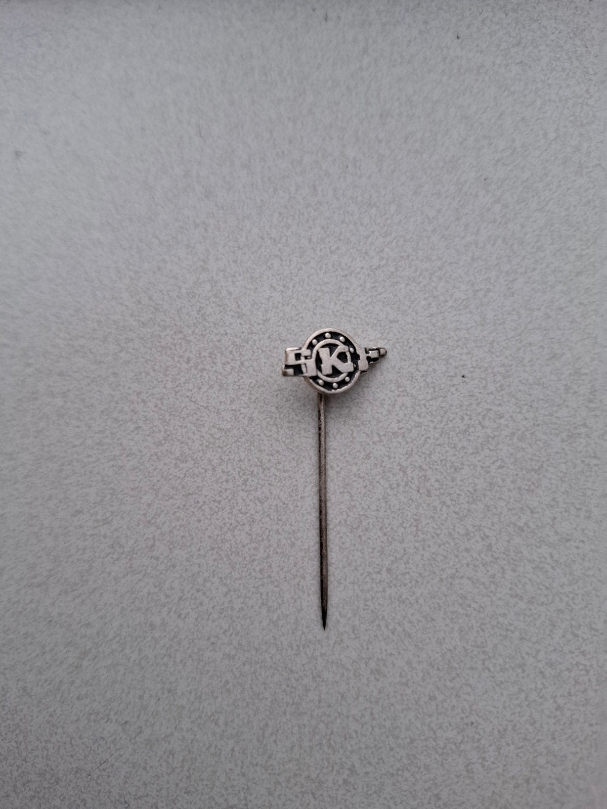 Vintage speldje pin prikker steekspeld SKF, Verzamelen, Ophalen of Verzenden
