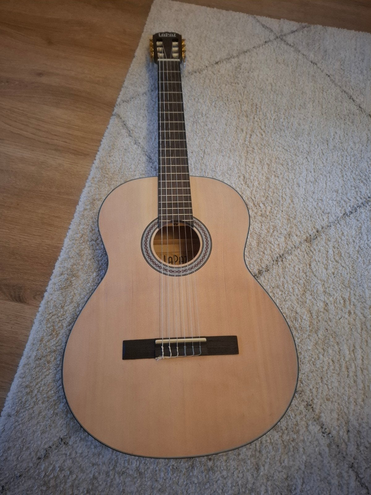 Lapaz akoestische gitaar, Muziek en Instrumenten, Snaarinstrumenten | Gitaren | Akoestisch, Ophalen, Zo goed als nieuw, Klassieke of Spaanse gitaar