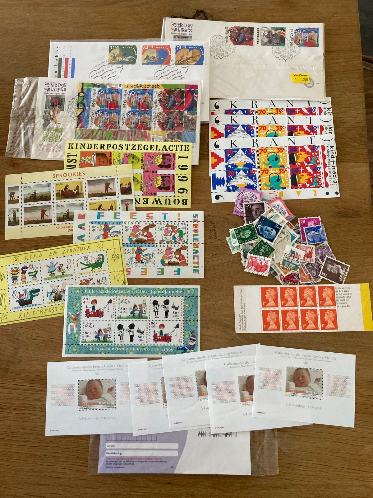 Diverse postzegels en eerste dag enveloppen, Postzegels en Munten, Ophalen of Verzenden, Na 1940, Gestempeld
