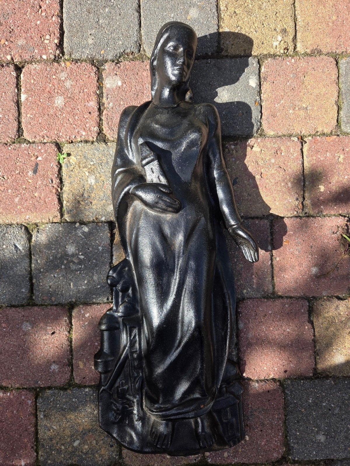 Decoratieve gietijzeren figuur - Heilige Barbara, Ophalen