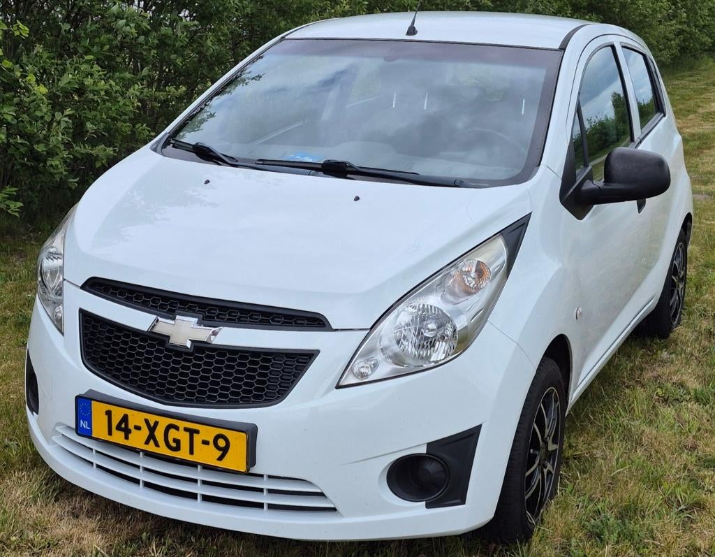 Chevrolet Spark 1.0 Bifuel 2012 Wit, 155110 km., Auto's, Euro 5, 37 €/maand, 4 cilinders, Wit