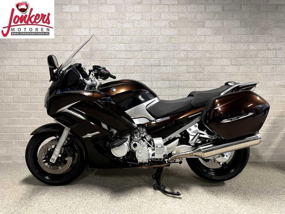 YAMAHA FJR 1300 (bj 2013), 4 cilinders, Motorrijbewijs A, Bedrijf, Onbekend
